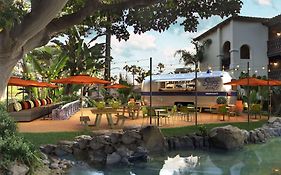 Zachari Dunes On Mandalay Beach, Curio Collection By Hilton